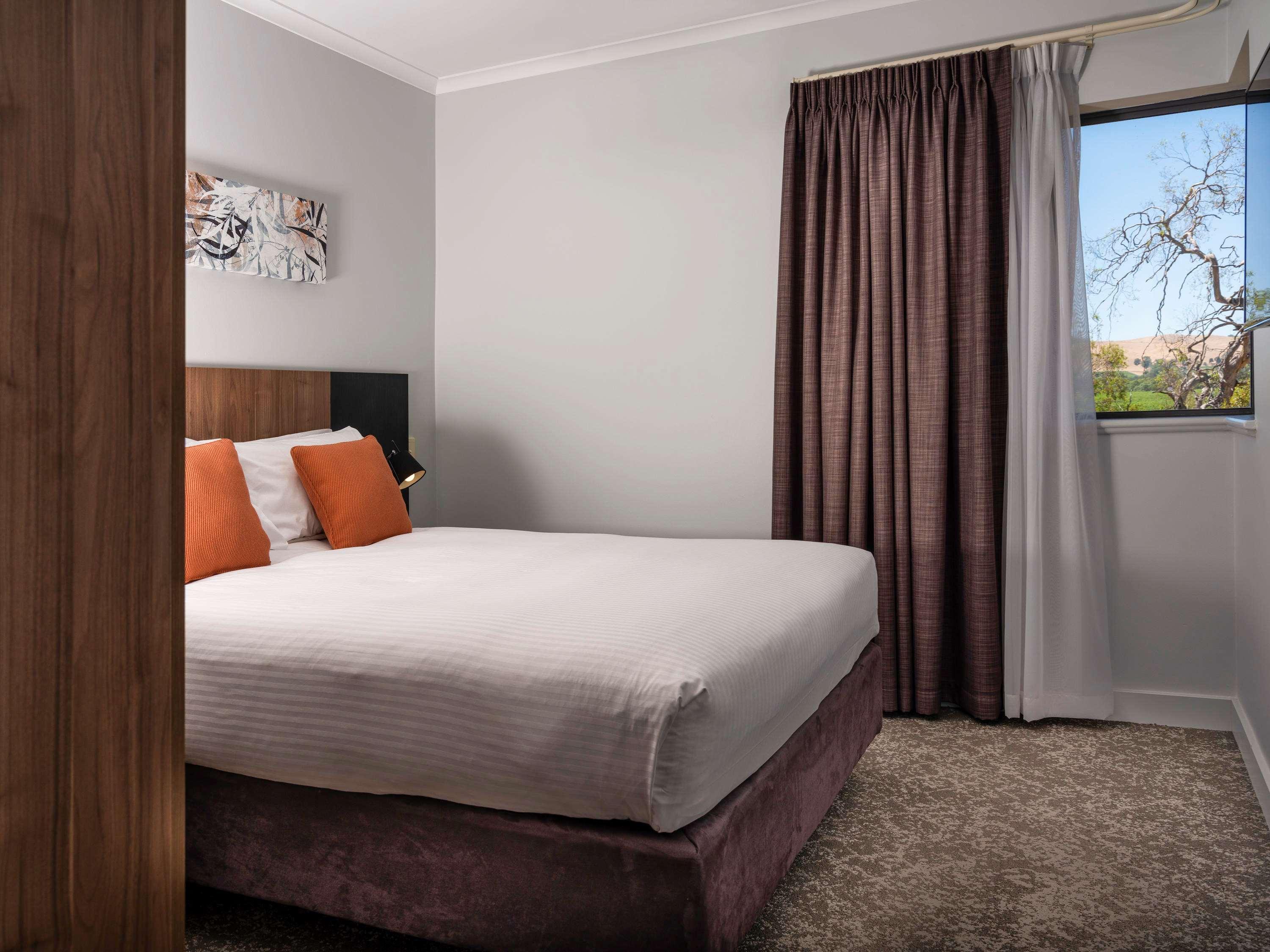 Novotel Barossa Valley Resort Rowland Flat Exterior photo